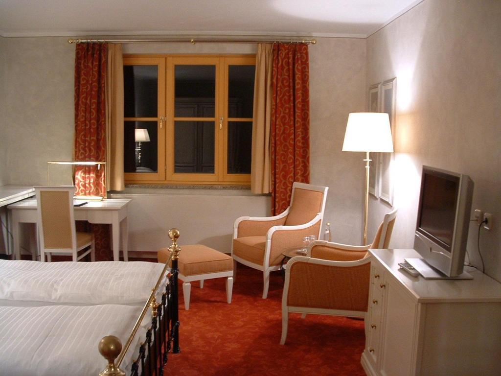 Altstadthotel Braeuwirt Weiden in der Oberpfalz Room photo